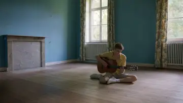 Zasłona do filmu "Éden & Charlie" #1761069