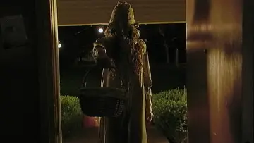 Zasłona do filmu "V/H/S/Halloween" #579708