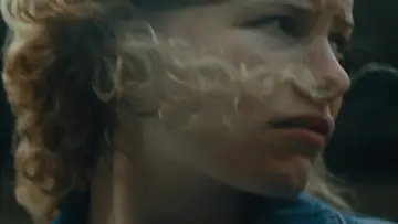 Zasłona do filmu "Jak być normalną" #781583