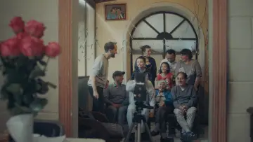Zasłona do filmu "Eco de Luz" #1633427