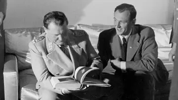 Zasłona do filmu "Plunderer: The Life and Times of a Nazi Art Thief" #656541