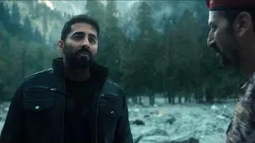 Zasłona do filmu "उड़ता तीर" #1837670