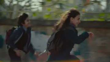 Zasłona do filmu "نجوم الأمل و الألم" #538144