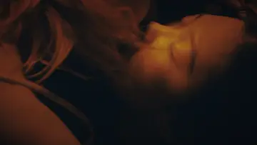 Zasłona do filmu "Niemożliwa dziewczyna" #579925