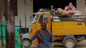 Zasłona do filmu "ഫെമിനിച്ചി ഫാത്തിമ" #696558