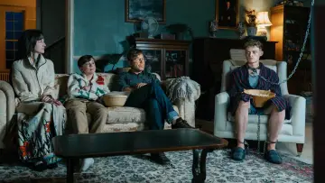Zasłona do filmu "Dobry chłopiec" #618646