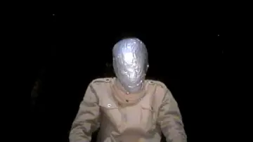 Zasłona do filmu "Tapeface" #982114