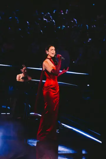 Plakat do filmu "An Evening with Dua Lipa" #681980