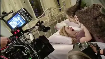 Zasłona do filmu "Pardon My Curse: The Making of Drag Me to Hell" #1632255