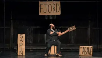Zasłona do filmu "Les Gros Patinent Bien" #1900559