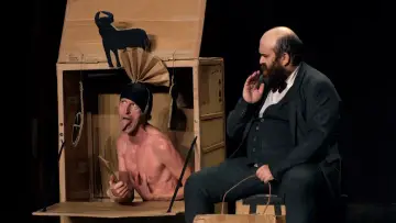 Zasłona do filmu "Les Gros Patinent Bien" #1900562