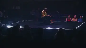 Zasłona do filmu "James Acaster: Hecklerzy mile widziani" #681900