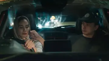 Zasłona do filmu "Tukar Takdir" #1172085