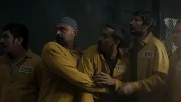 Zasłona do filmu "Hantu Dalam Sel" #816391