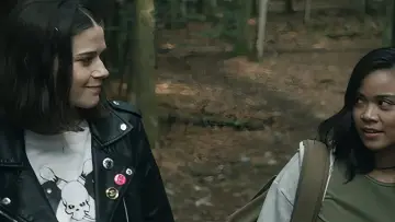 Zasłona do filmu "Bloody Axe Wound" #704224