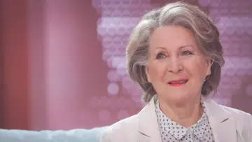 Zasłona do filmu "Irena Santor. Magiczny jeden krok" #982035