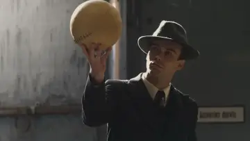 Zasłona do filmu "Sapņu komanda 1935" #1625042