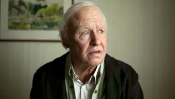 Zasłona do filmu "Stulatek, który wyskoczył przez okno i zniknął" #262576