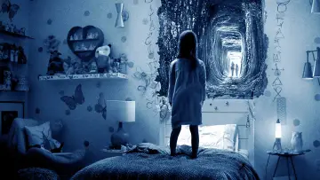 Zasłona do filmu "Paranormal Activity: Inny wymiar" #898614