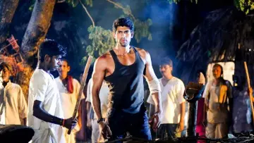 Zasłona do filmu "కృష్ణం వందే జగద్గురుం" #1161447