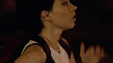 Zasłona do filmu "Quem se Move" #1906826