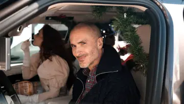 Zasłona do filmu "Carpool Karaoke na Święta" #678368