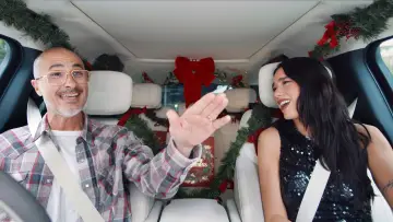 Zasłona do filmu "Carpool Karaoke na Święta" #678373