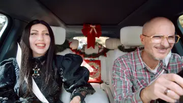 Zasłona do filmu "Carpool Karaoke na Święta" #678400
