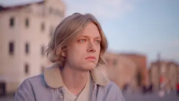 Zasłona do filmu "Alone in Venice" #1151175