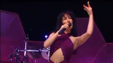 Zasłona do filmu "Selena y Los Dinos: Historia rodzinna" #704145