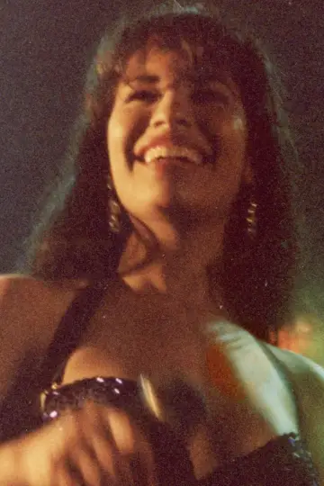 Plakat do filmu "Selena y Los Dinos: Historia rodzinna" #704147