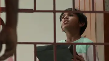 Zasłona do filmu "பறந்து போ" #784991