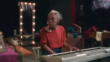 Zasłona do filmu "Dona Elza" #1757362