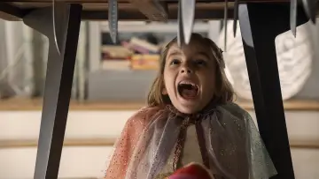 Zasłona do filmu "Inna mamusia" #1729016