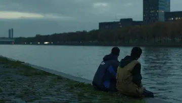 Zasłona do filmu "Molt lluny" #692854