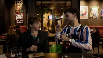 Zasłona do filmu "Kontinental 