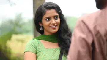 Zasłona do filmu "எமகாதகி" #1289414