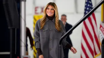 Zasłona do filmu "Melania" #517089