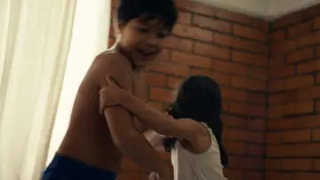 Zasłona do filmu "Casa chica" #1767067