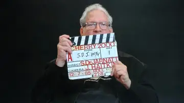 Zasłona do filmu "Tales from Zone 7 - An Oral History of the Making of Cherry 2000" #1912126