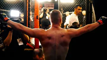 Zasłona do filmu "Journey to the UFC: Joe Pyfer" #734572