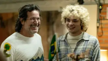 Zasłona do filmu "Pai de Primeira Viagem" #1583334