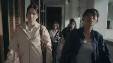 Zasłona do filmu "Memburu Pemangsa" #1802413