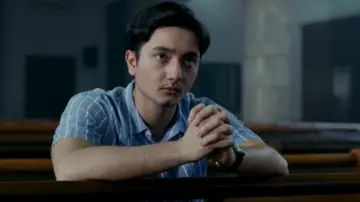Zasłona do filmu "Patah Hati Yang Kupilih" #539020