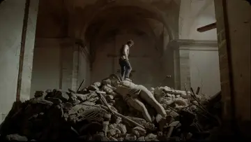 Zasłona do filmu "Czarna kula" #1906921