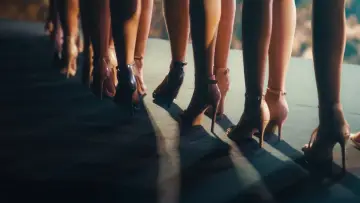 Zasłona do filmu "Miss Italia musi przetrwać" #728178