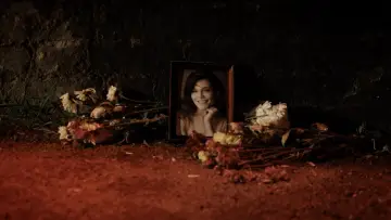 Zasłona do filmu "Marion