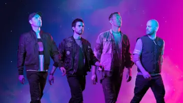 Zasłona do filmu "Coldplay: Music Of The Spheres World Tour - Live at Narendra Modi Stadium/India" #734510