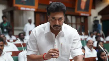 Zasłona do filmu "கராத்தே பாபு" #1195939