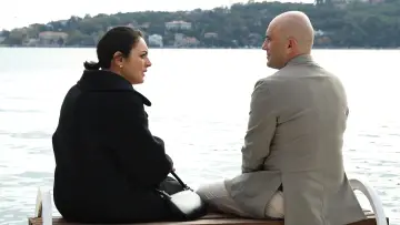 Zasłona do filmu "W innym ciele" #880045